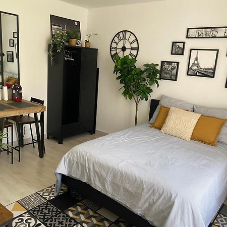 Emplacement Exceptionnel Et Rare Paris Suresnes Longchamp Εξωτερικό φωτογραφία